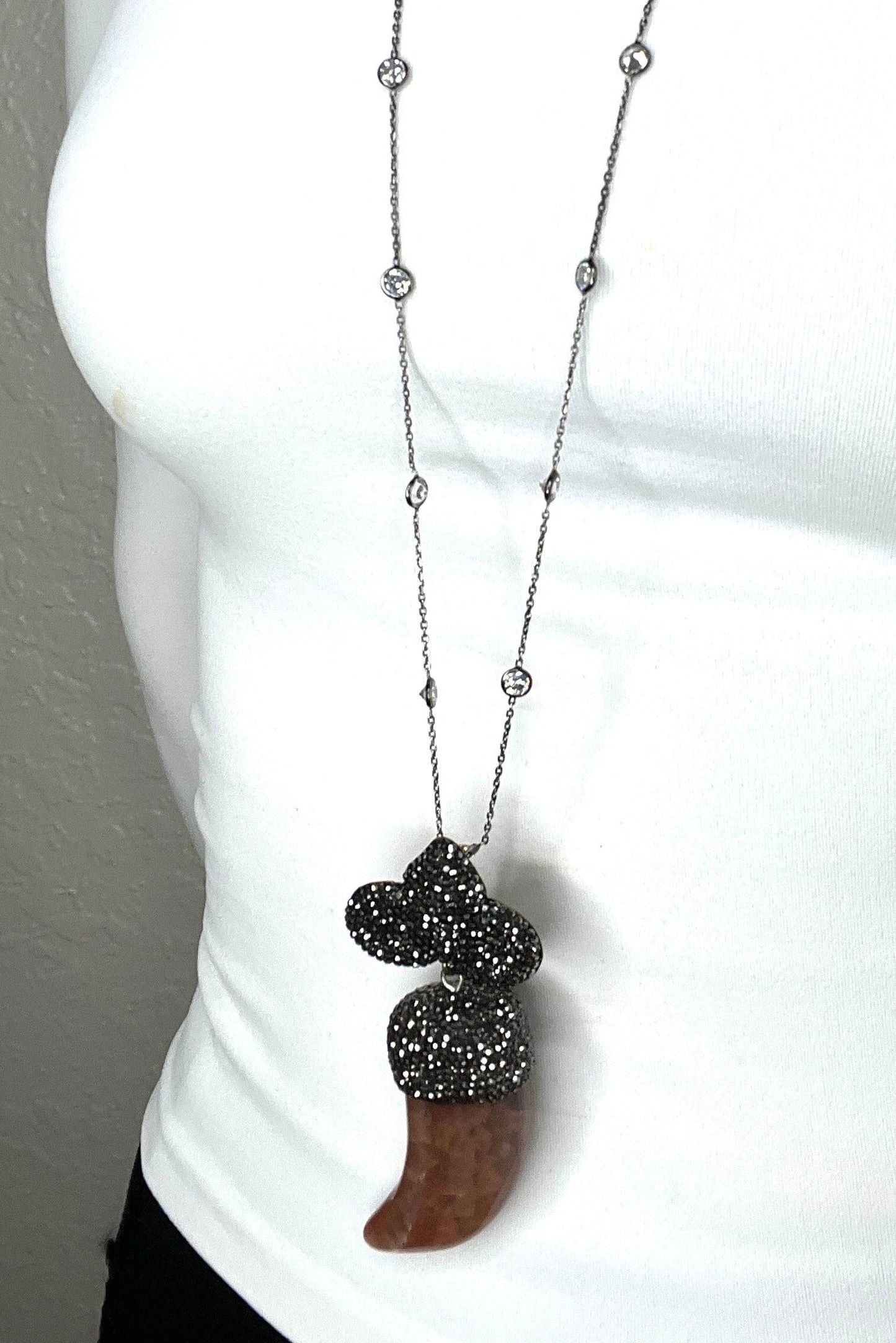 Amber Horn Crystal Pendant - Born To Glam Born To Glam