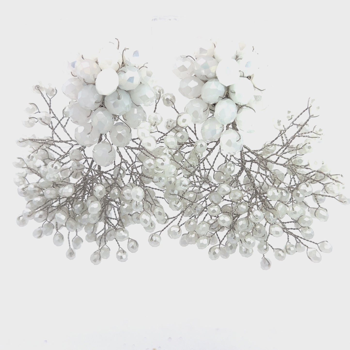 Load and play video in Gallery viewer, Crystal Sculpture Statement Clip On Earring
 Born To Glam